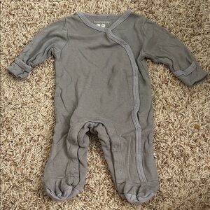 Baby Soy Gray One Piece Footed Sleeper